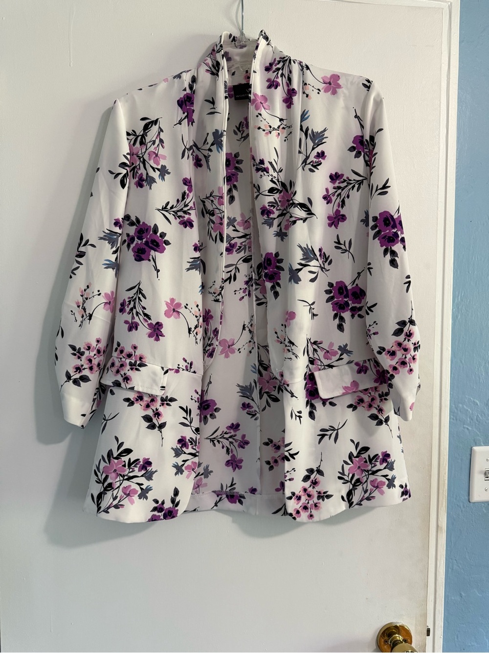 Worthington White Floral Open Blazer with Purple & Pink Flowers